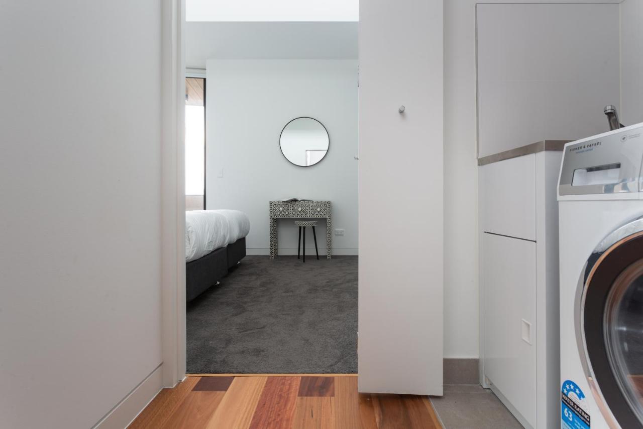 Stylish 2-Bed Apartment With Bbq Patio Near Beach Sydney Esterno foto